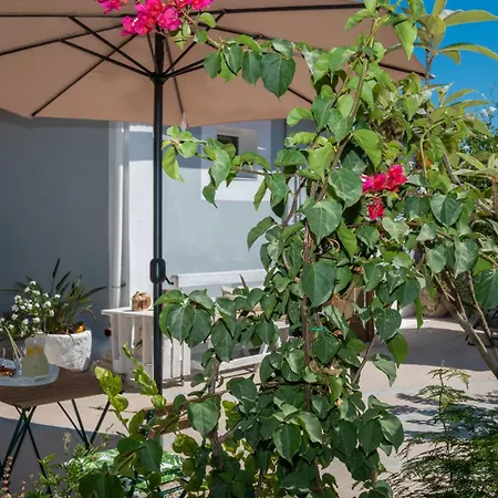 Holiday home Butterfly House By 